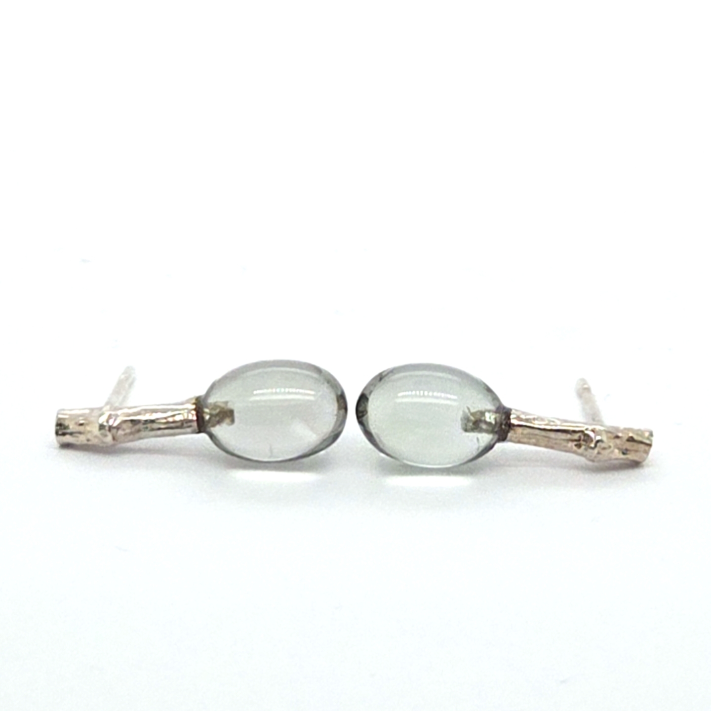 UN-0365_4az645nmwe8_2025-11-11-16-02-40